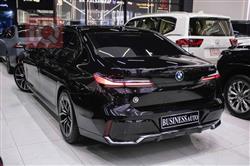 بي ام دبليو الفئة 7